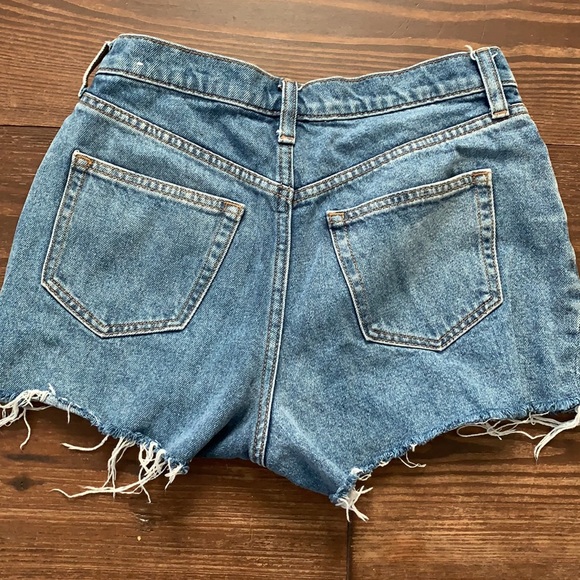 Victoria’s Secret pink raw edge shorts - Picture 8 of 8